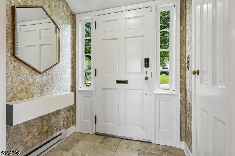 25 Silver Spring Rd