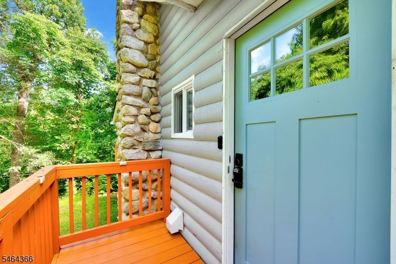 107 Overlook Rd