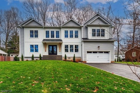 27 Stemmer Dr Clark Twp. NJ 07066