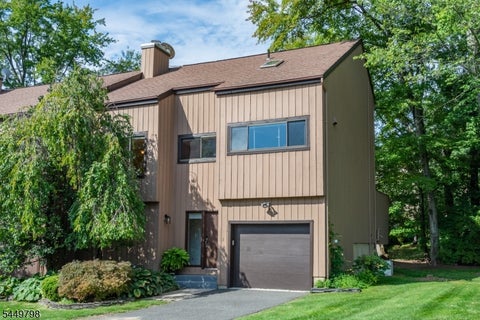 Photo for 5 Cedar Ln