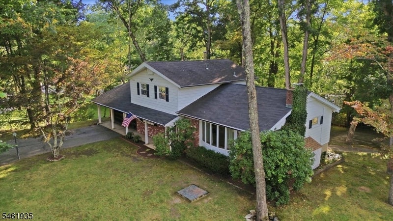 571 Green Pond Rd
