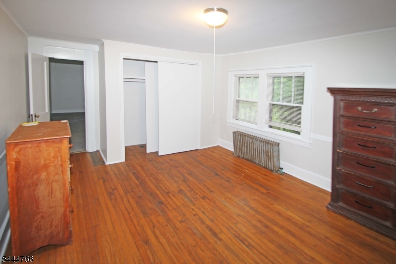 805 Green Pond Rd Main