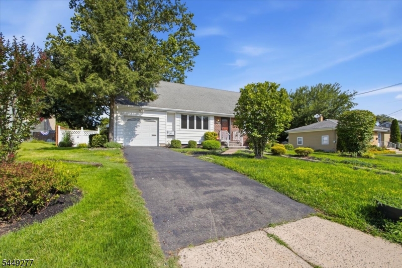 36 Oakland Ave