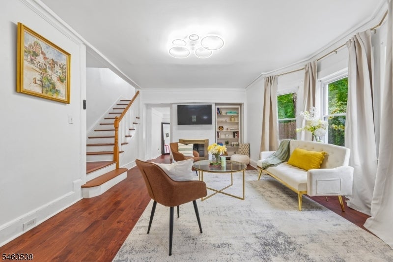 20 Ridgeview Ave