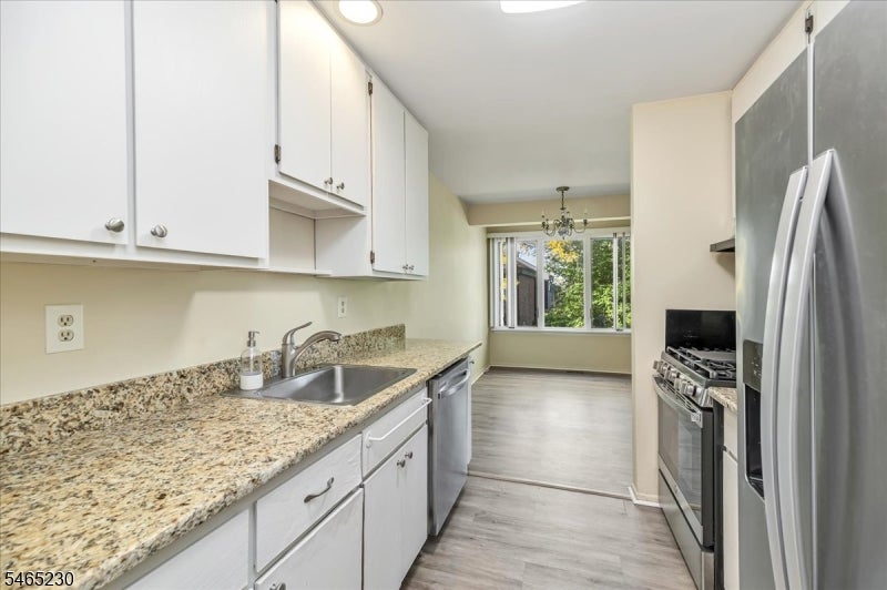 132 Indian Hollow Ct 132