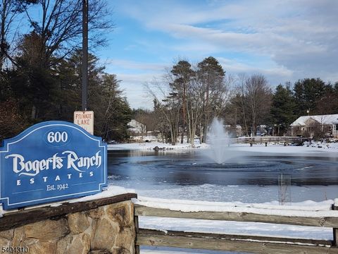 600 - 89 Pulis Ave 89 Mahwah Twp. NJ 07430