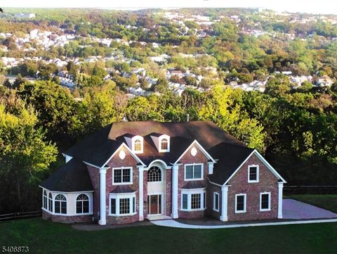 108 Hamilton Trl Totowa Boro NJ 07512