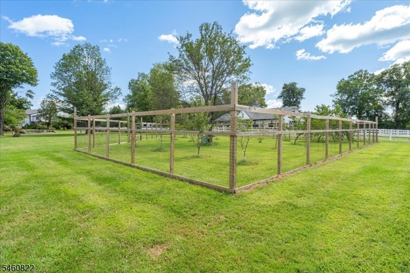 70 Sutton Rd