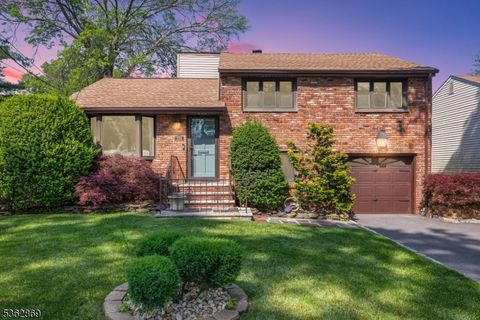219 Elm Ct Scotch Plains Twp. NJ 07076