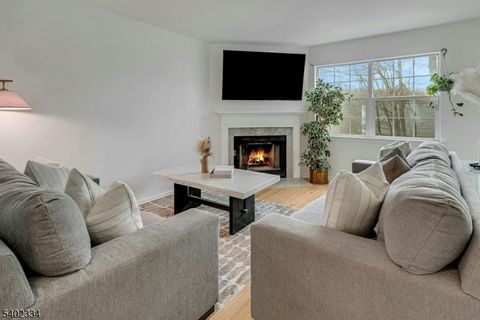 24 Hickory Way Mount Arlington Boro NJ 07856