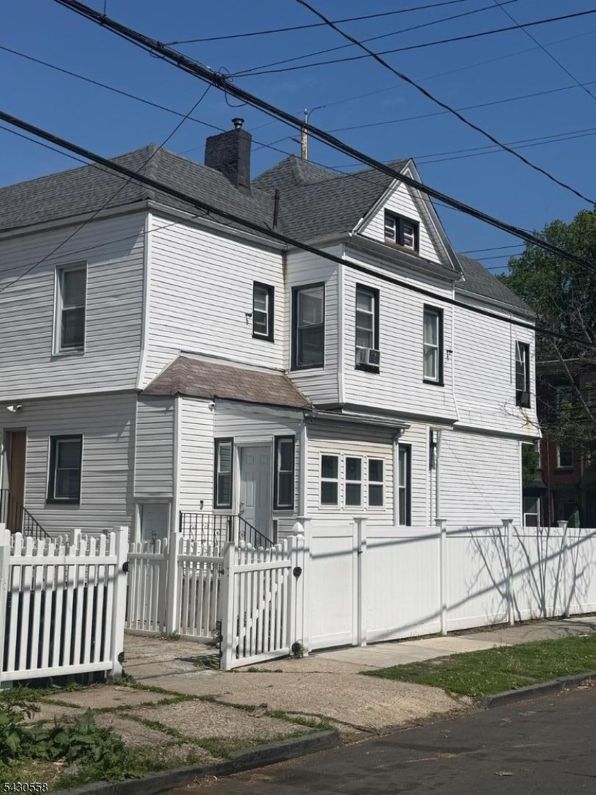 50 9Th Ave