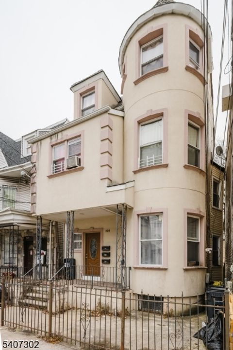 309 Summer Ave Newark City NJ 07104