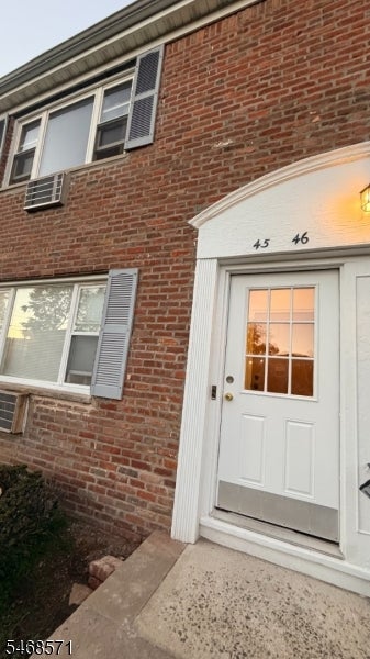 43 Conforti Ave 45