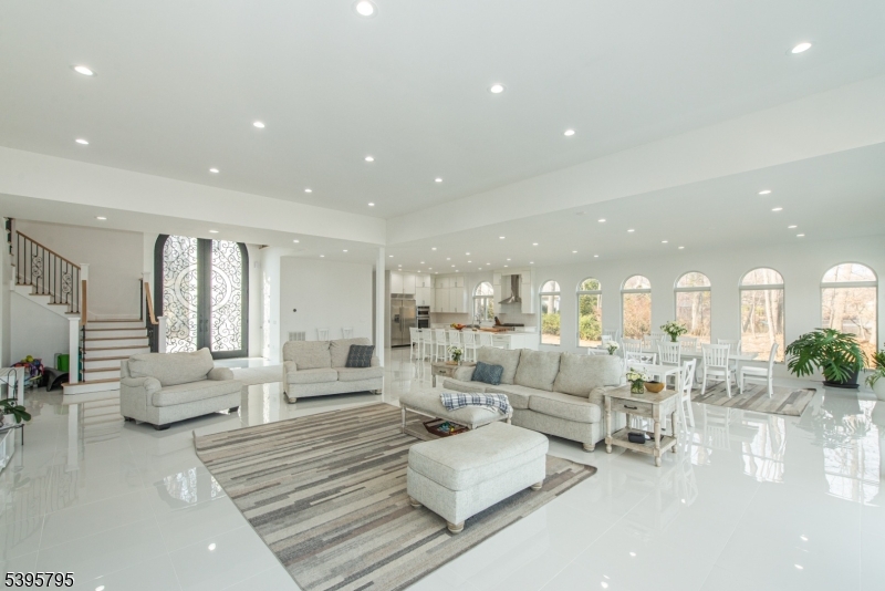 34 W Shore Rd