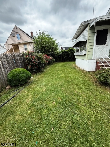 569 Mcbride Ave