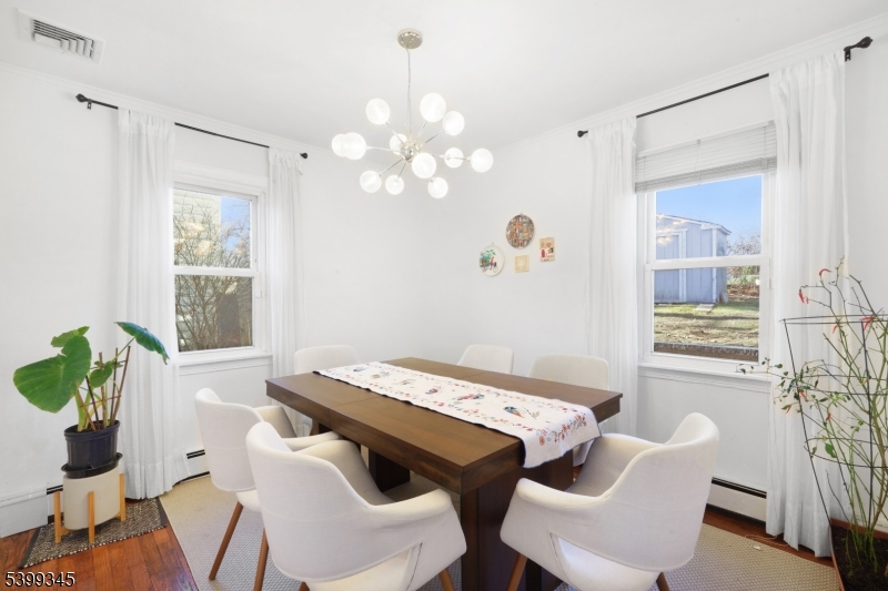 499 Diamond Spring Road