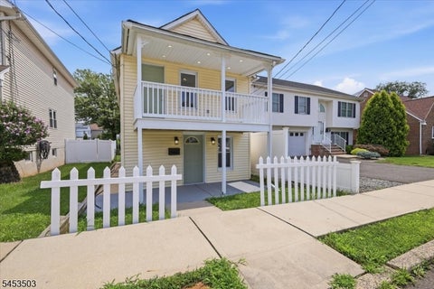 Photo for 211 S 8Th Ave