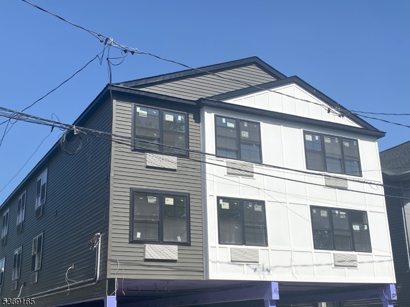 200 Summer St