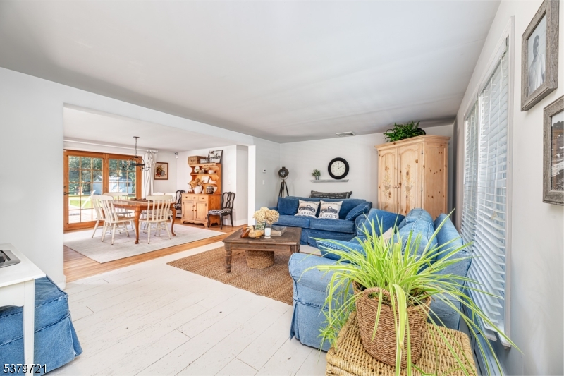 127 Layton Rd