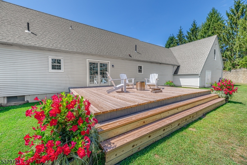 127 Layton Rd