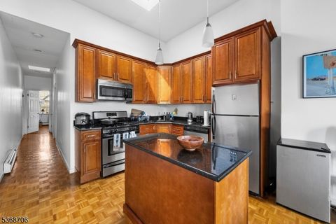 550 2Nd St 4 Hoboken City NJ 07030