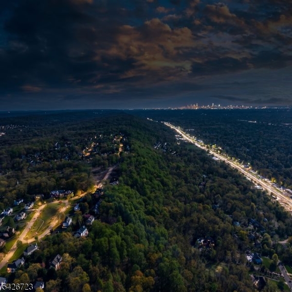 1 Juniper Pointe Trail