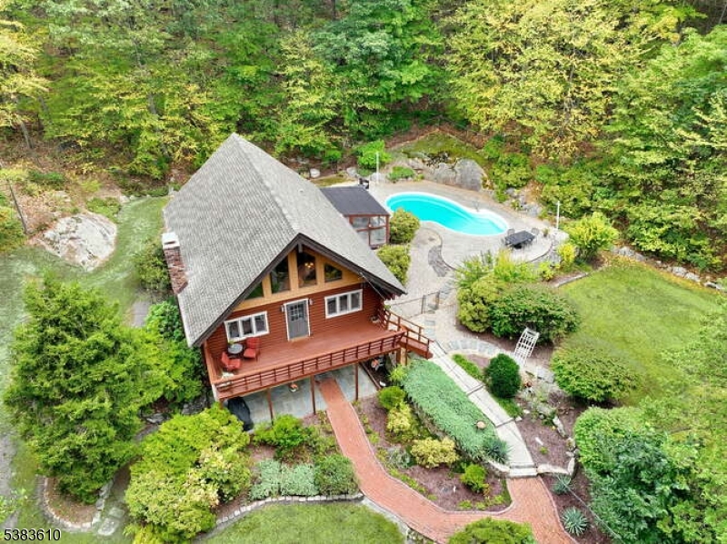 315 Kinnelon Rd