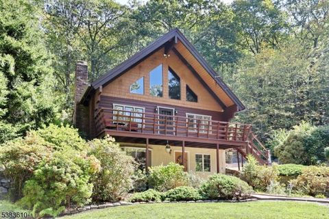 315 Kinnelon Rd Kinnelon Boro NJ 07405