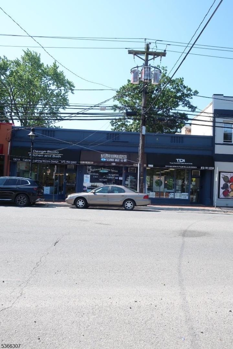 1901 Springfield Ave