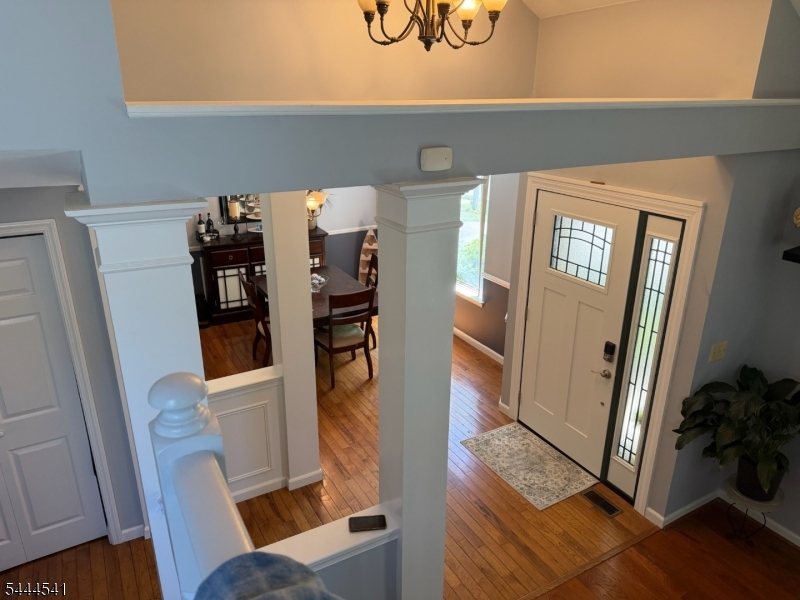 20 Winding Brook Ln