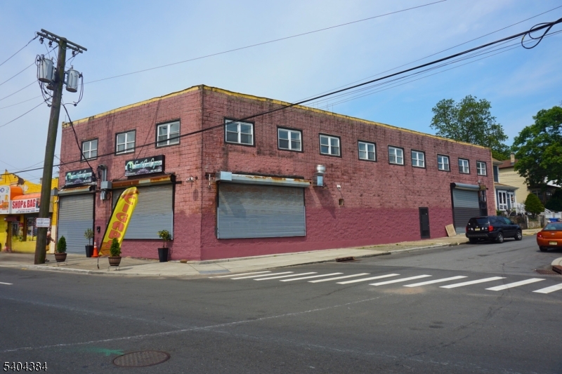 699-701 Frelinghuysen Ave