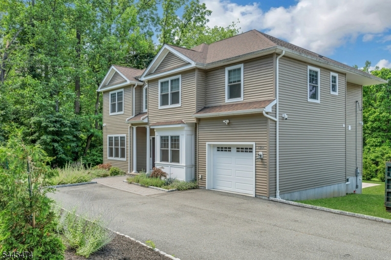 1364 Tabor Rd