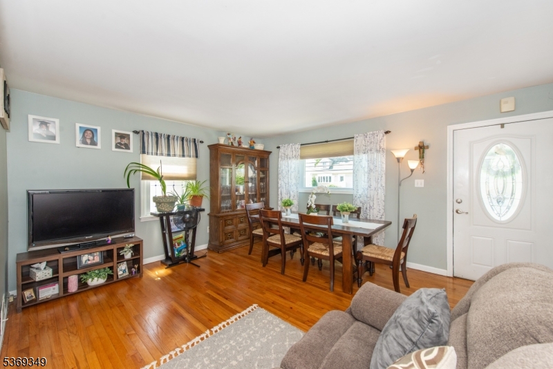 88 Ozone Ave
