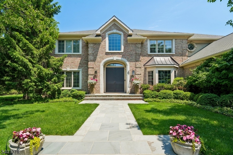 4 Brayton Rd