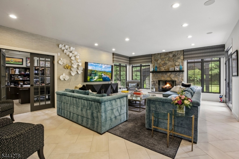 4 Brayton Rd