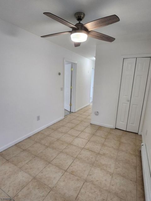 83 Wayne Ave Paterson City NJ 07522