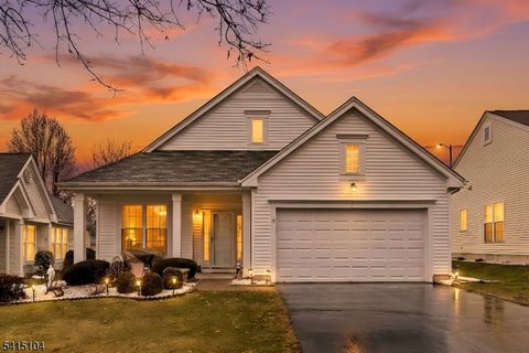 17 Stafford Ln White Twp. NJ 07823