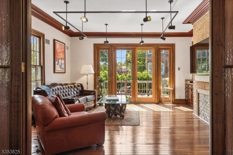 2 Perry St Morristown Town NJ 07960