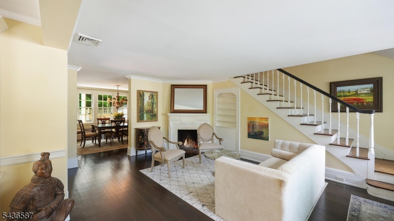 6 Childsworth Ave