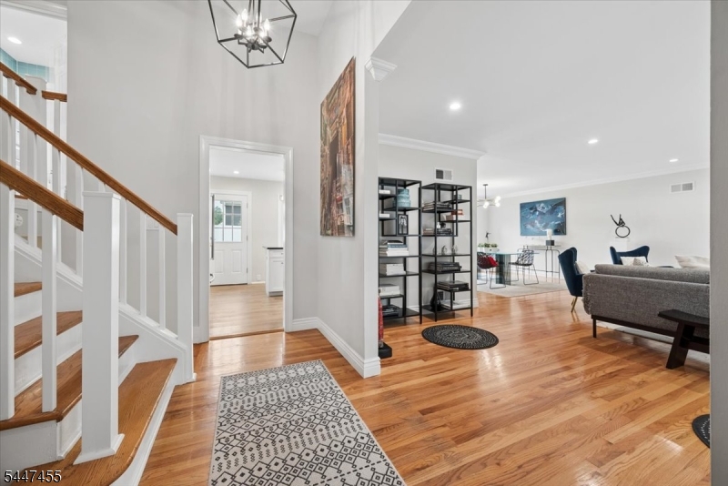 135 Commonwealth Ave