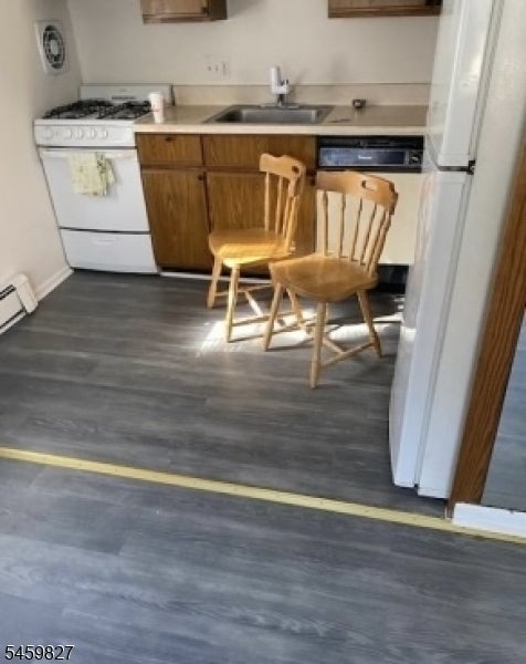 48-50 Elm St 8A