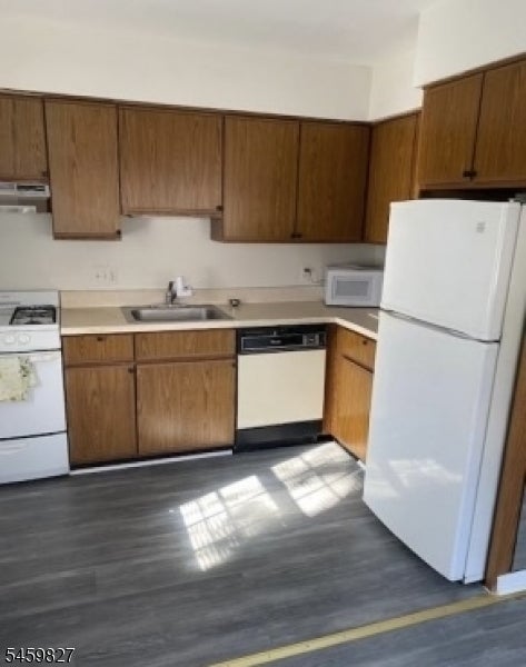 48-50 Elm St 8A