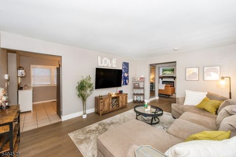 81 Bergen Dr West Milford Twp. NJ 07480