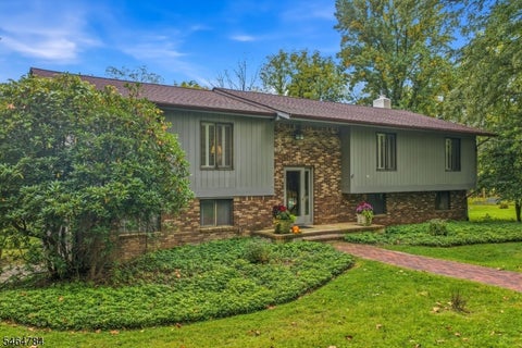 Photo for 160 Sandy Ridge Rd