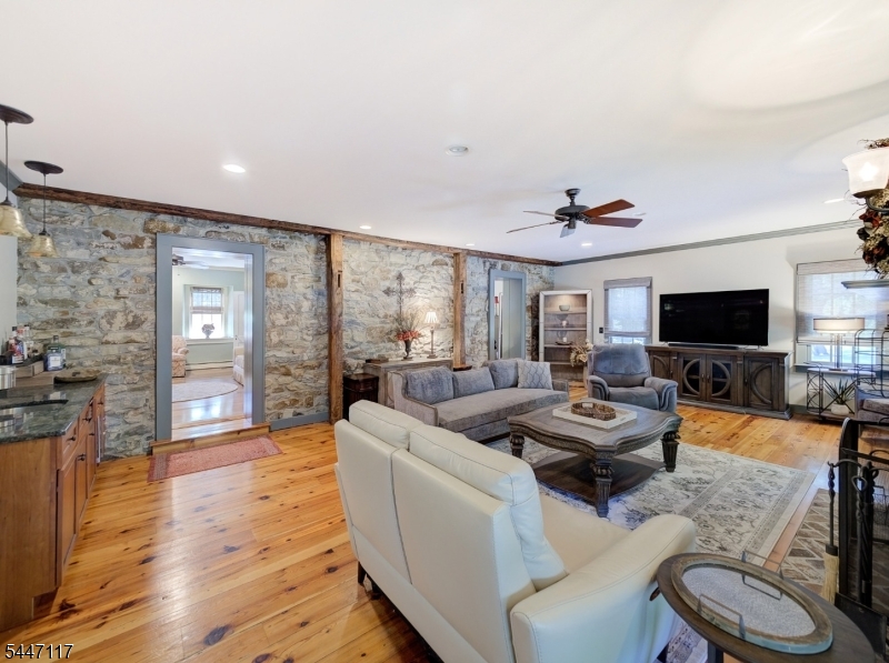 127 E Asbury Anderson Rd