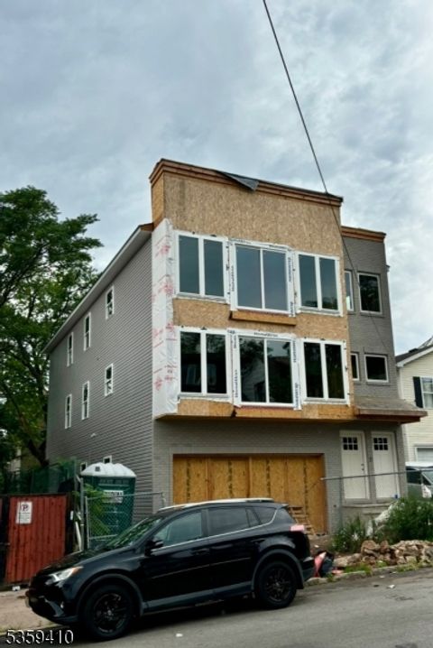 116-118 Shephard Ave Newark City NJ 07112