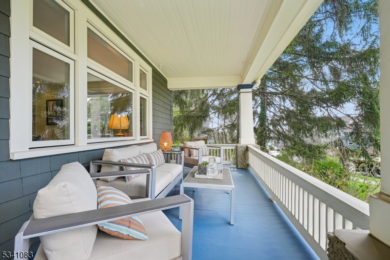 43 Ridgewood Terrace