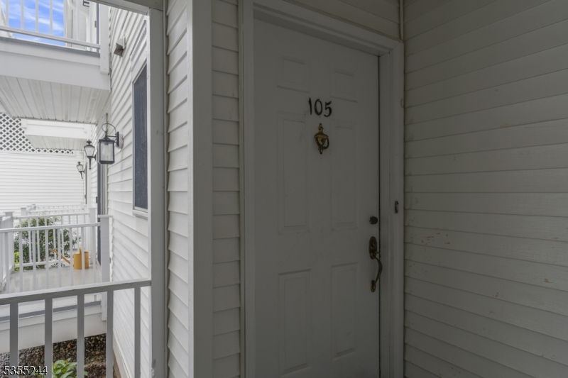 105 Alexandria Way