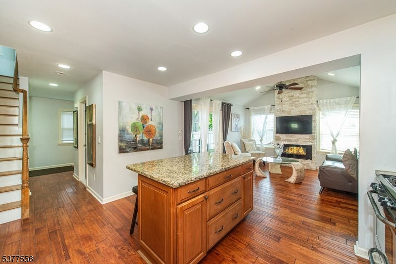 122 Hillman Dr