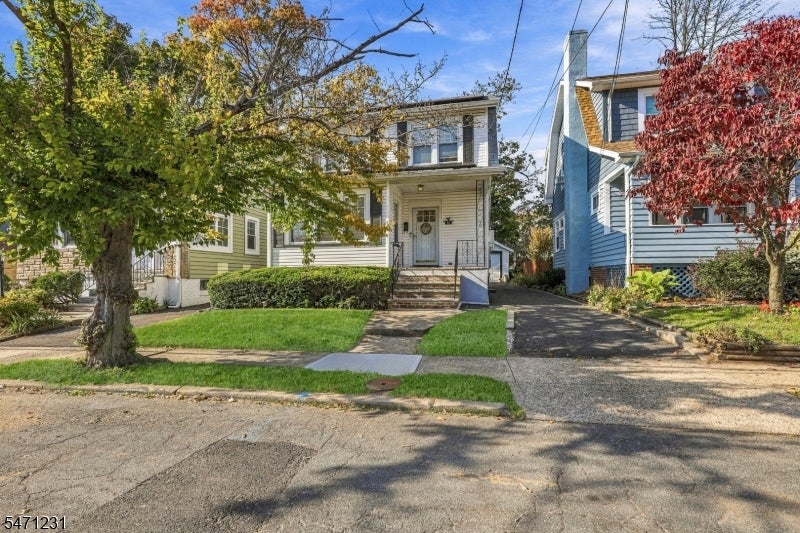 55 Menzel Ave